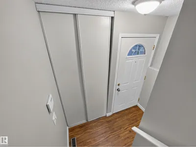 1514A 69 ST NW photo 17