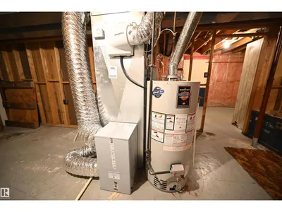 5014 54 AV photo 25