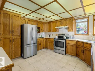 507 BURTON CL NW photo 18
