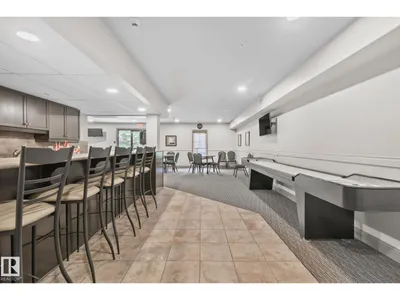 #413 1406 HODGSON WY NW photo 38