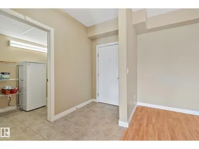 #413 1406 HODGSON WY NW photo 25