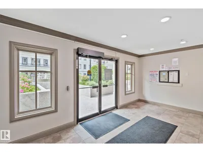#413 1406 HODGSON WY NW photo 32