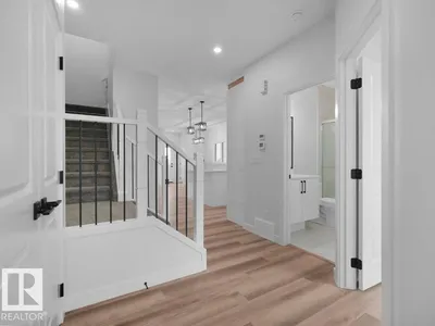 18719 130 ST NW photo 5