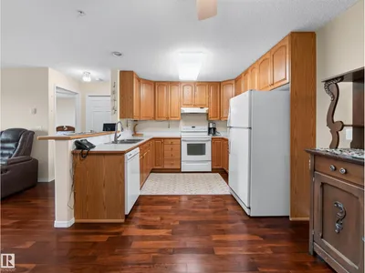 #307 70 CRYSTAL LN photo 11