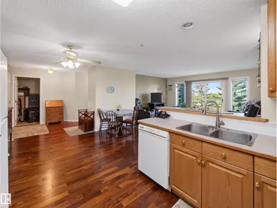 #307 70 CRYSTAL LN photo 14