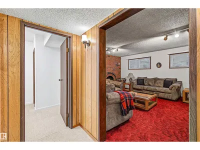 7336 147 AV NW NW photo 27