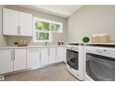 9235 148 ST NW photo 46
