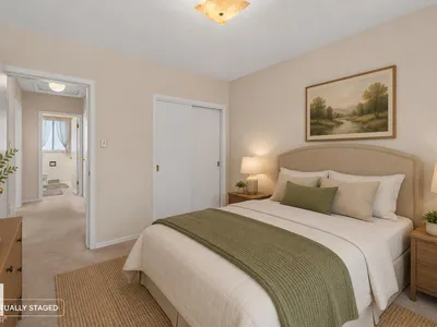 7704 104 AV NW photo 24