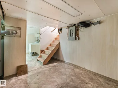 12209 94 ST NW photo 34