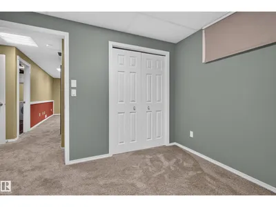 21215 92 AV NW photo 27