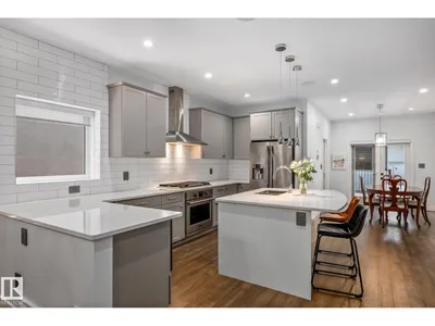 14221 101 AV NW photo 16