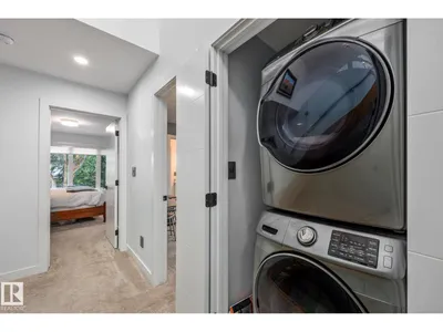 14221 101 AV NW photo 39