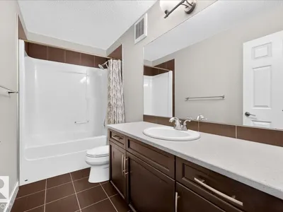 6703 20 AV SW photo 29