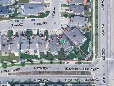 6703 20 AV SW photo 59