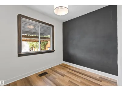 11414 84 ST NW photo 14