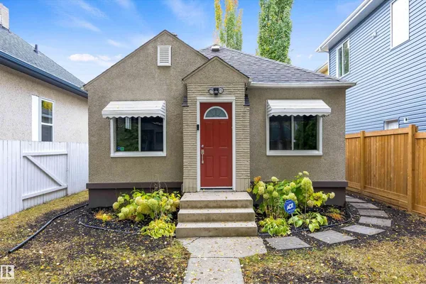 11414 84 ST NW photo 2