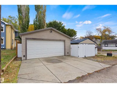 11414 84 ST NW photo 33