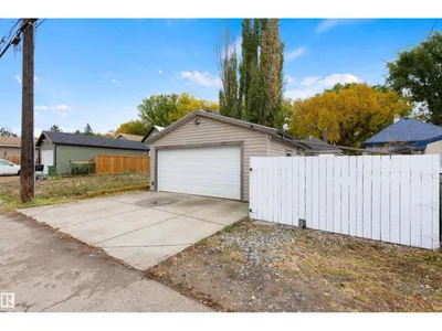 11414 84 ST NW photo 34
