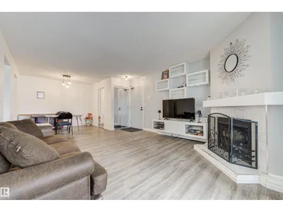 #104 316 Woodbridge WY photo 21