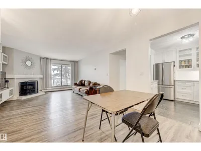#104 316 Woodbridge WY photo 9