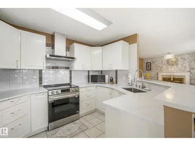 38 DEANE CR photo 14