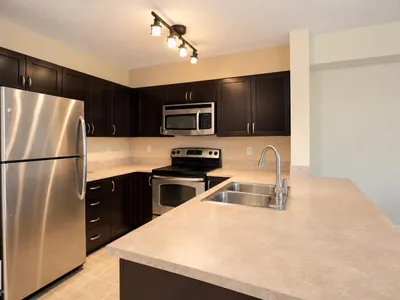 #125 920 156 ST NW photo 5