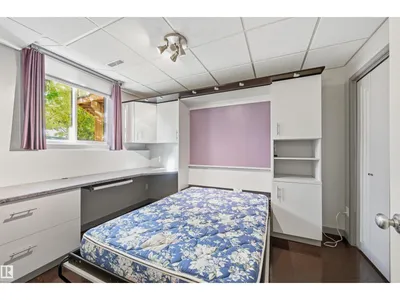 #5 11809 9B AV NW photo 36