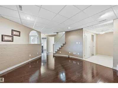 #5 11809 9B AV NW photo 31