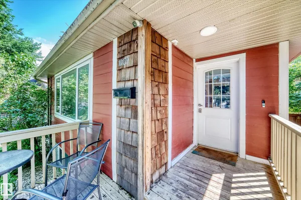 10139 74 ST NW photo 3
