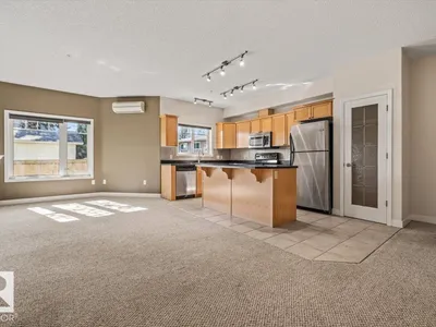 #118 8931 156 ST NW photo 15