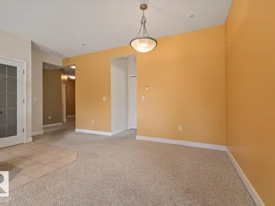 #118 8931 156 ST NW photo 21