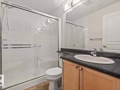#118 8931 156 ST NW photo 9