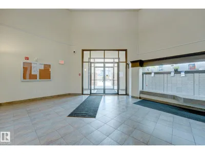 #7226 7327 SOUTH TERWILLEGAR DR NW photo 9