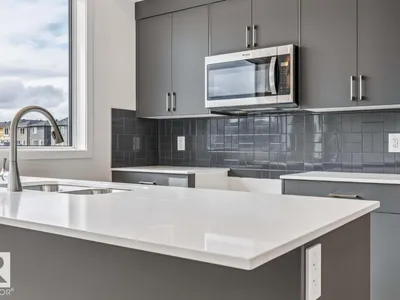8028 228 ST NW photo 13