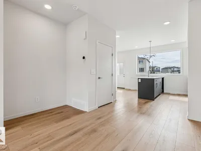 8028 228 ST NW photo 7