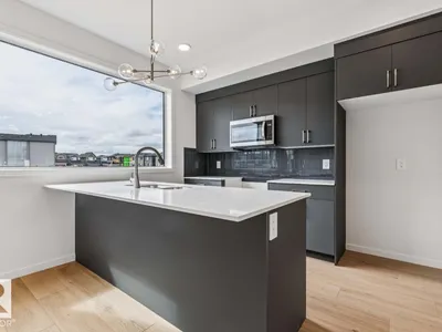 8028 228 ST NW photo 9