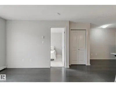 #330 344 WINDERMERE RD NW photo 9