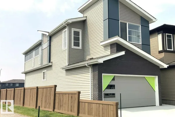 2944 65 ST SW photo 2