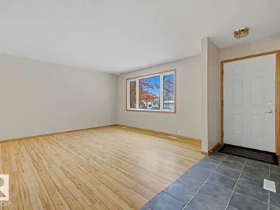 20 GALAXY WY photo 11