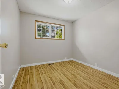 20 GALAXY WY photo 28