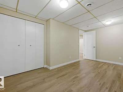 20 GALAXY WY photo 38