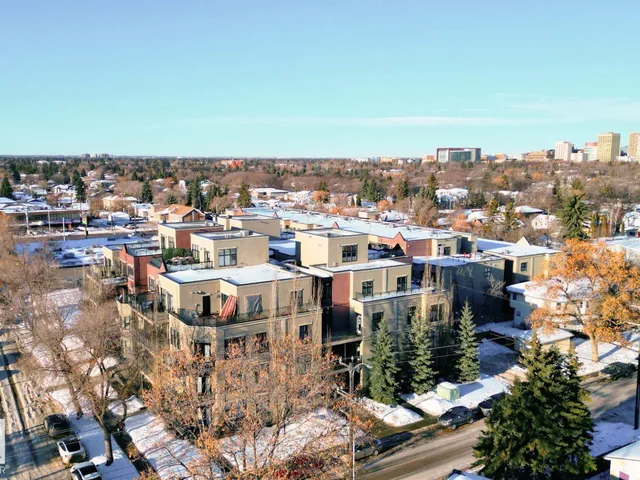 #106 10808 71 AV NW, Edmonton