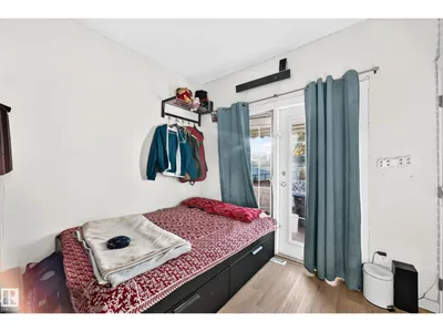 12156 92 ST NW photo 10