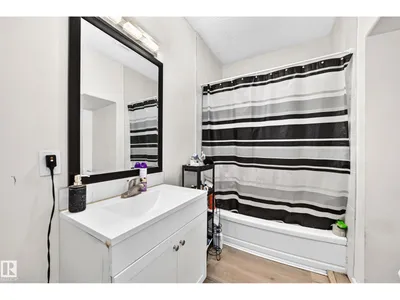 12156 92 ST NW photo 13