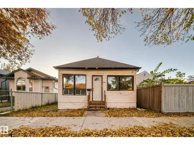 12156 92 ST NW photo 23