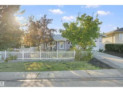 3508 106A ST NW photo 42