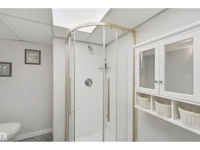 3508 106A ST NW photo 37