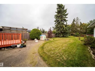 9540 178 AV NW photo 17