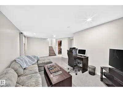 4720 202 ST NW photo 37