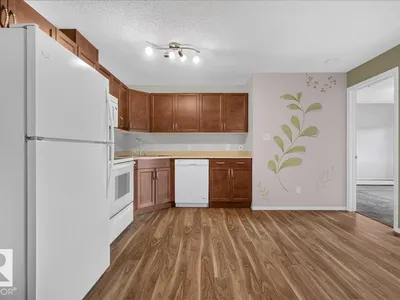 #338 301 CLARVIEW STATION DR NW photo 29